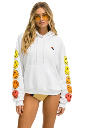 SMILEY SUNSET RELAXED PULLOVER HOODIE - WHITE